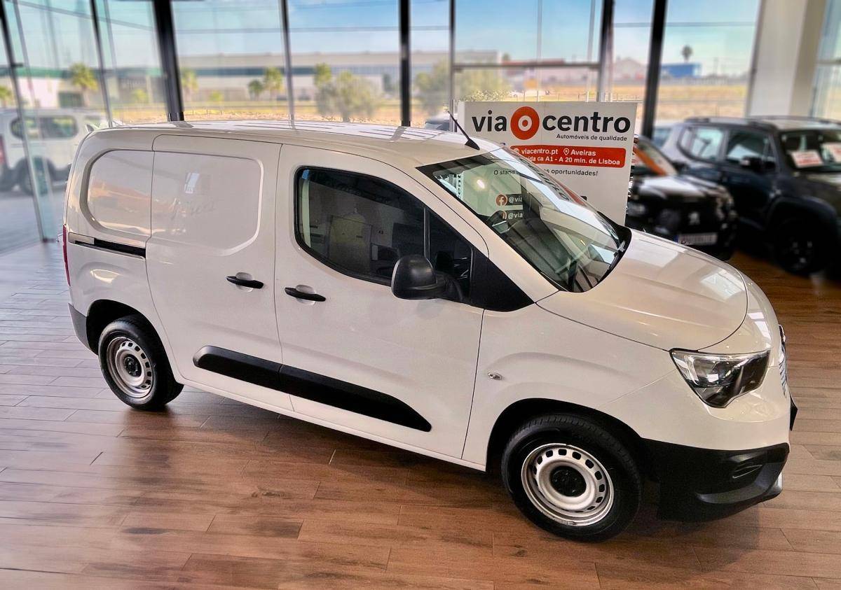 opel-combo-2021-diesel-1499cc