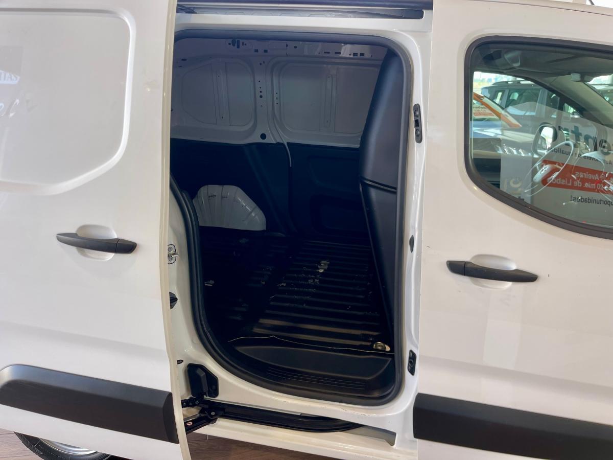 opel-combo-2021-diesel-1499cc