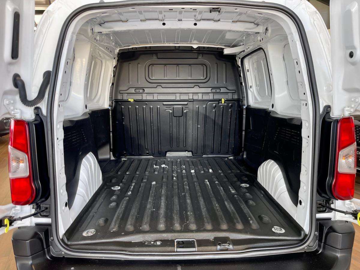 opel-combo-2021-diesel-1499cc