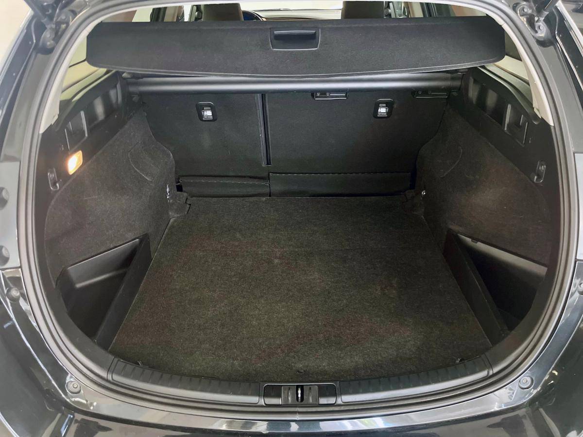 toyota-auris-touring-sports-2015-diesel-1364cc