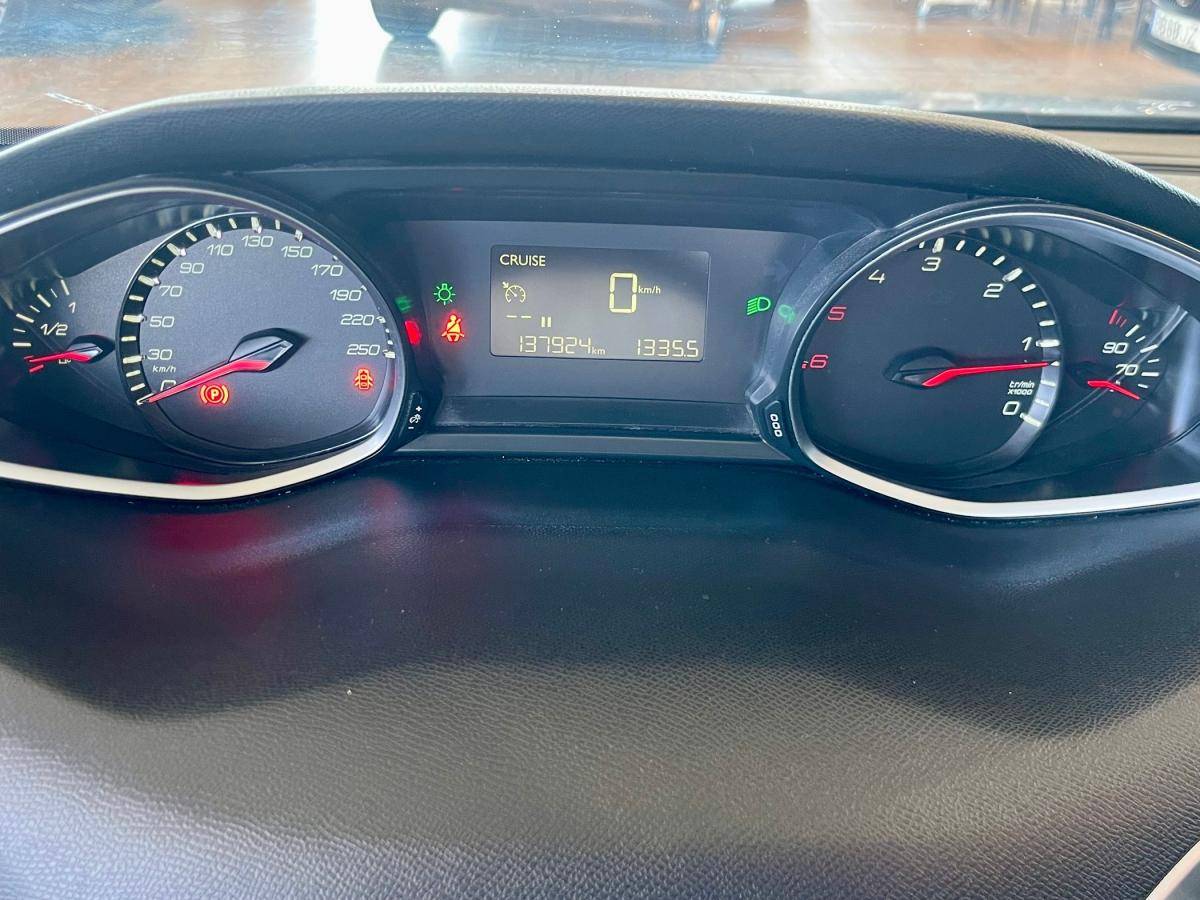 peugeot-308-sw-2019-diesel-1499cc