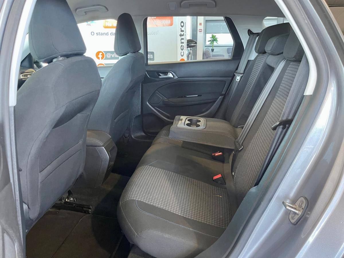 peugeot-308-sw-2019-diesel-1499cc