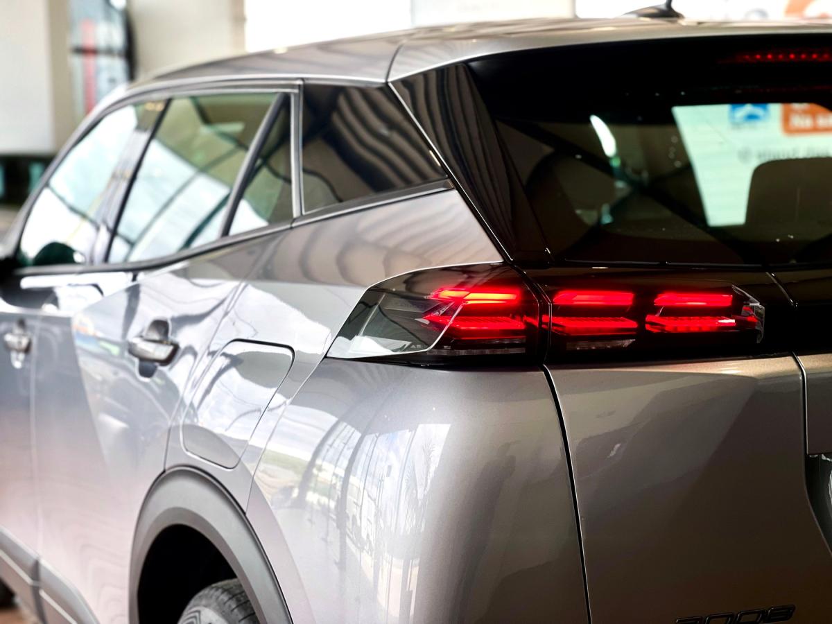 peugeot-2008-2025-gasolina-1199cc