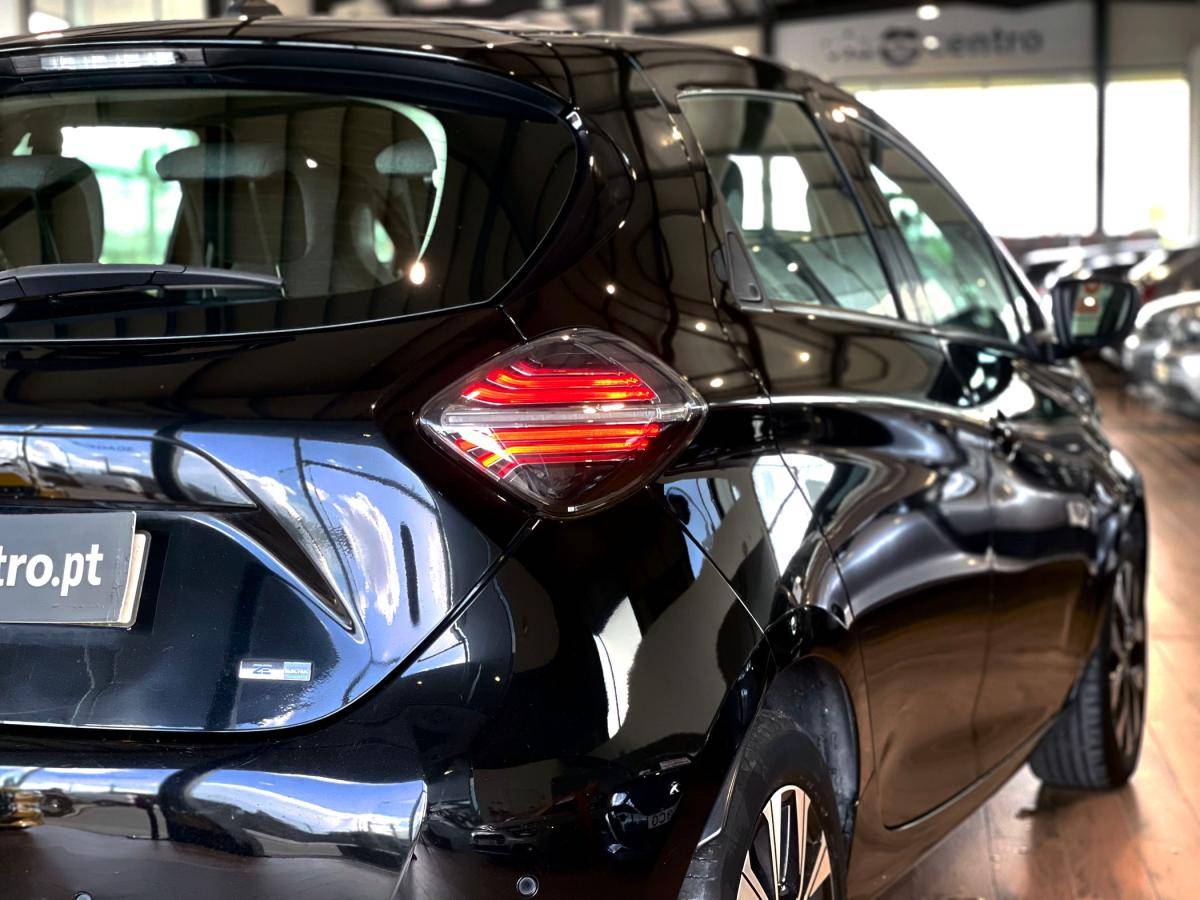 renault-zoe-2022-eletrico-0cc