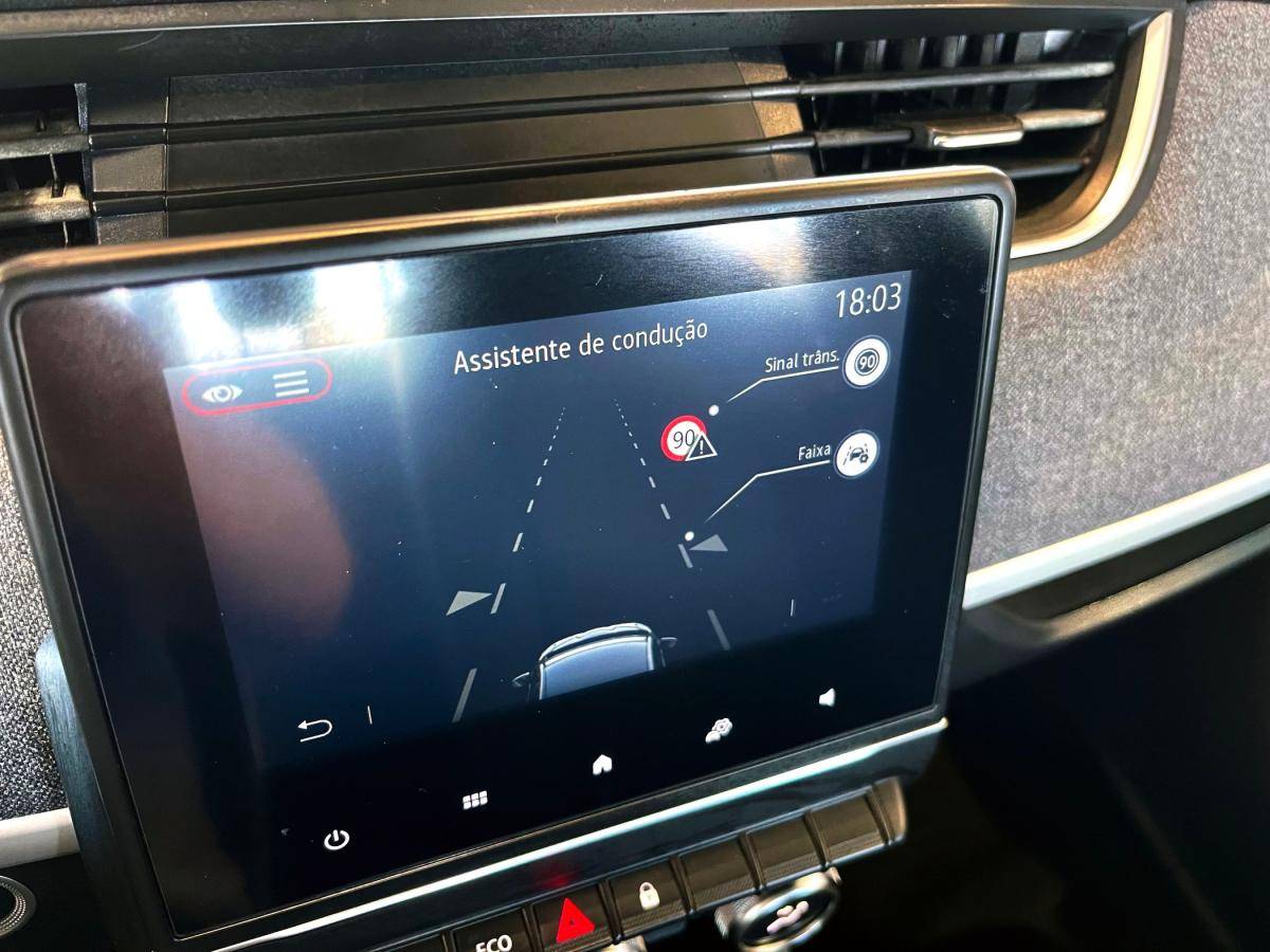 renault-zoe-2022-eletrico-0cc