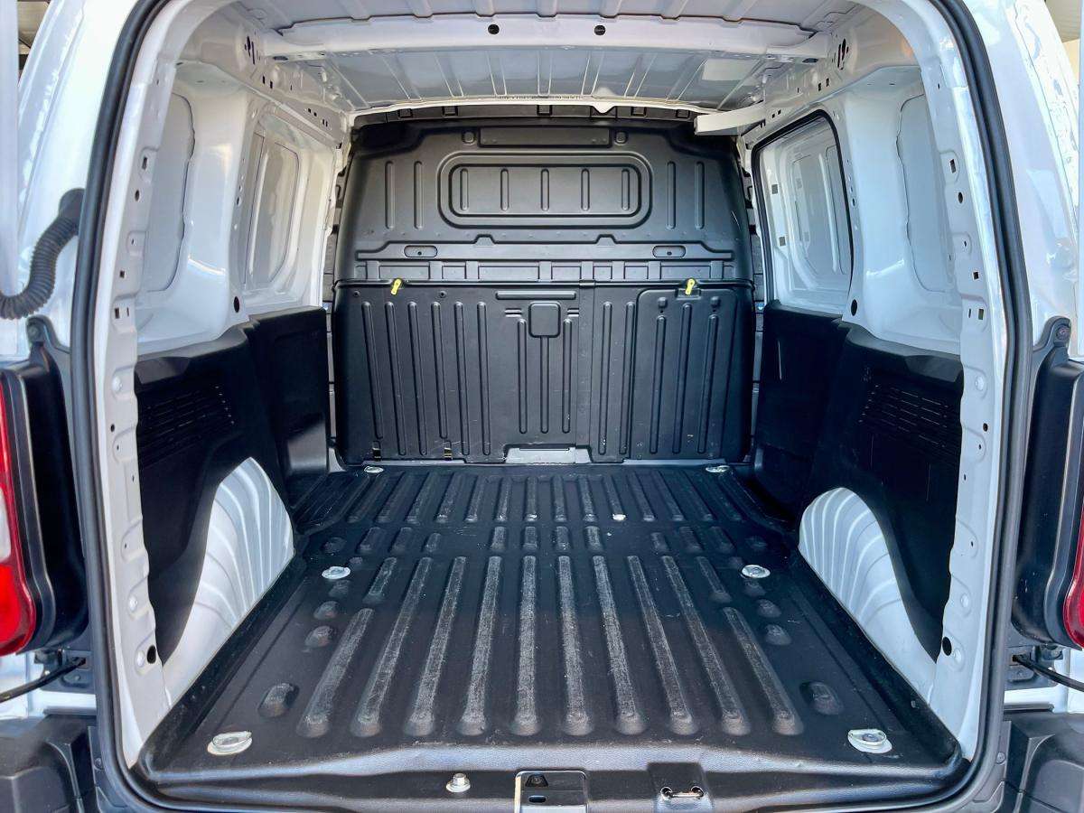 opel-combo-2022-diesel-1499cc