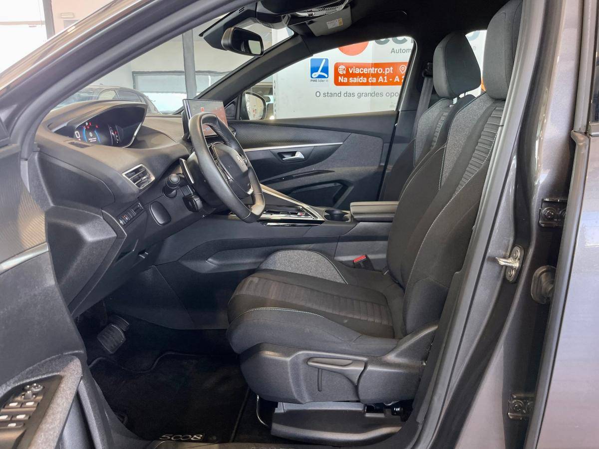 peugeot-5008-2023-gasolina-1199cc