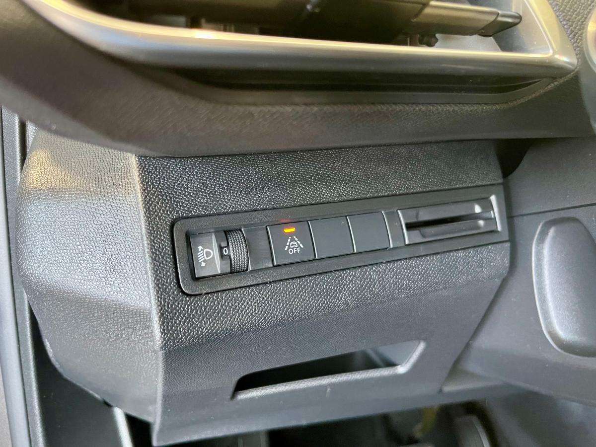 peugeot-5008-2023-gasolina-1199cc