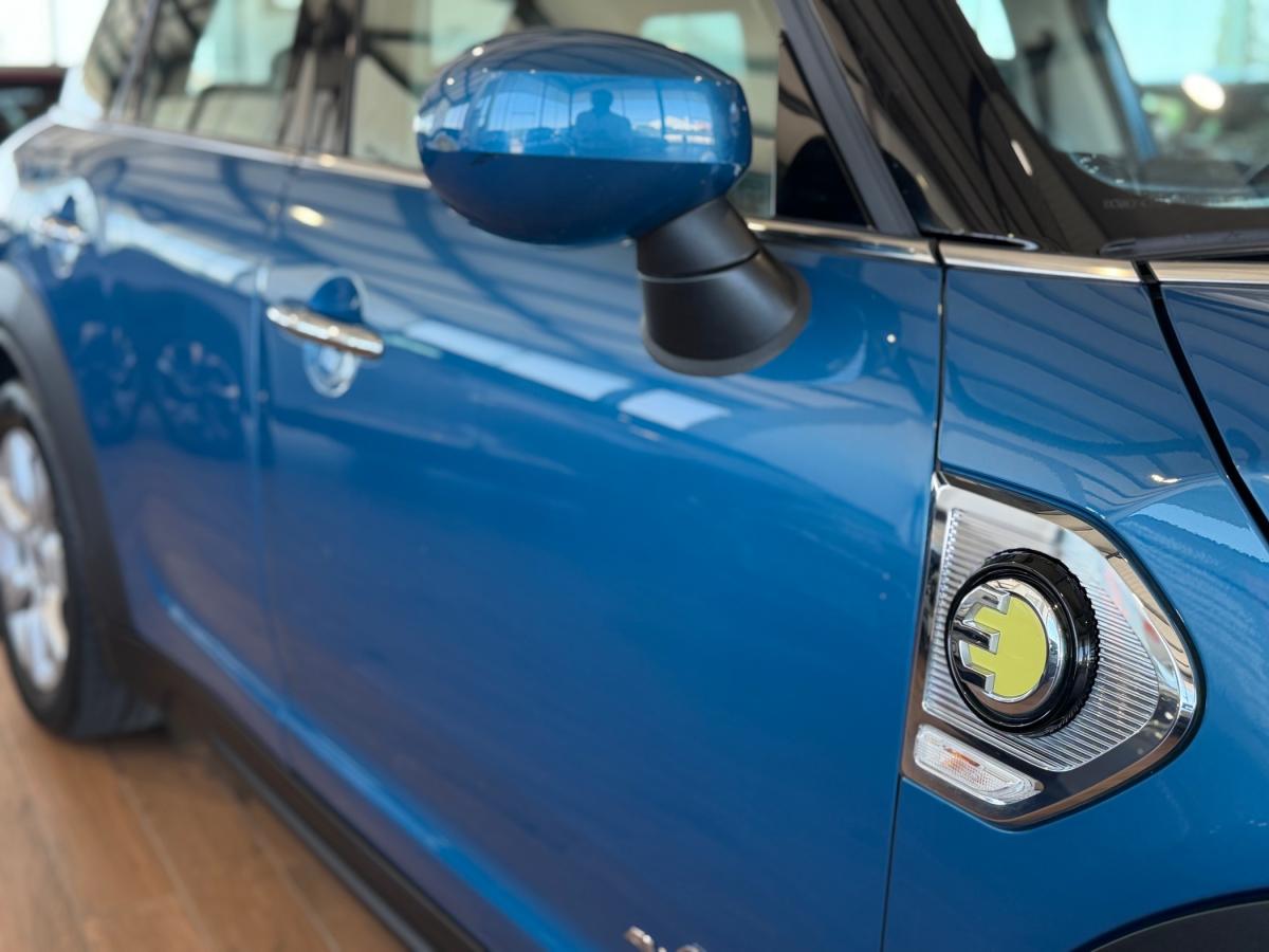 mini-countryman-2021-hibrido-a-gasolina-1499cc