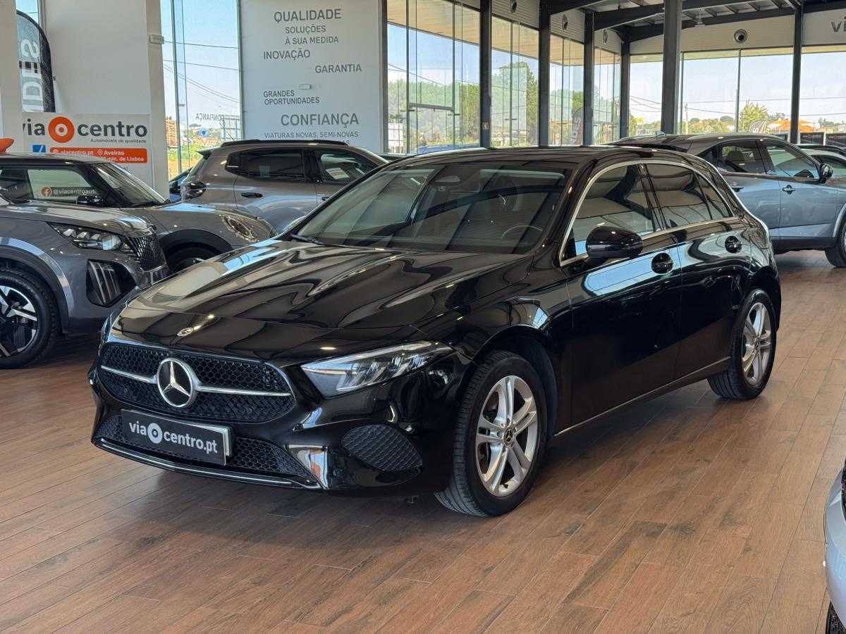 mercedes-benz-classe-a-2024-hibrido-a-gasolina-1332cc