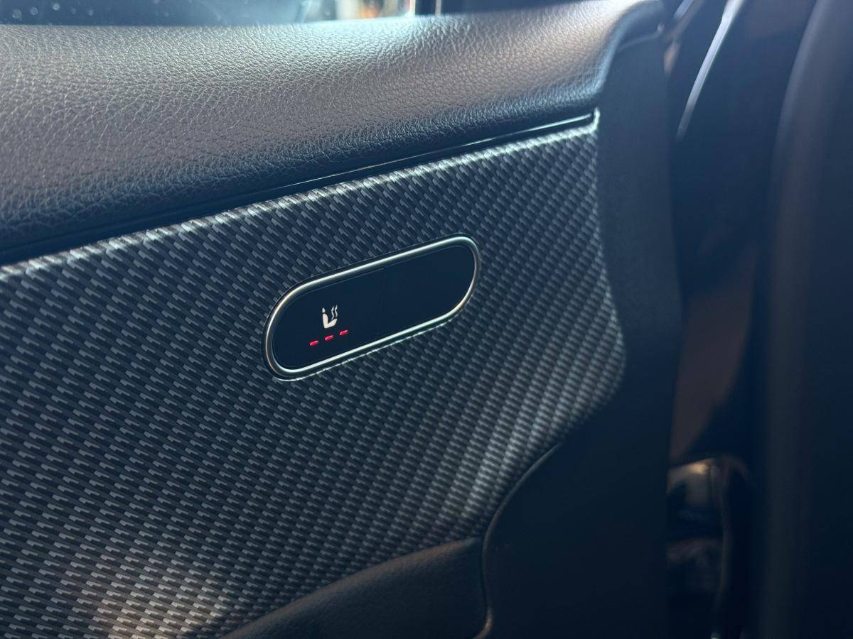 mercedes-benz-classe-a-2024-hibrido-a-gasolina-1332cc