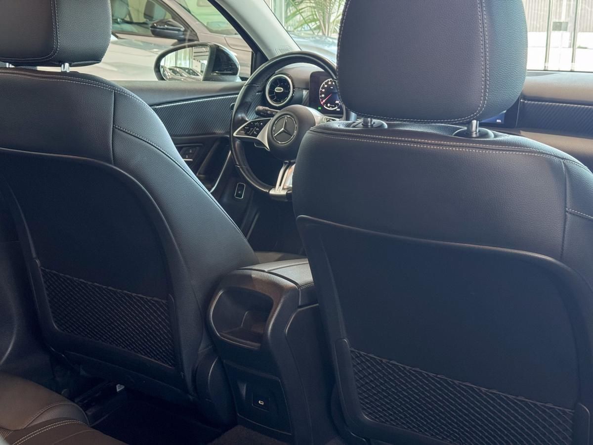 mercedes-benz-classe-a-2024-hibrido-a-gasolina-1332cc