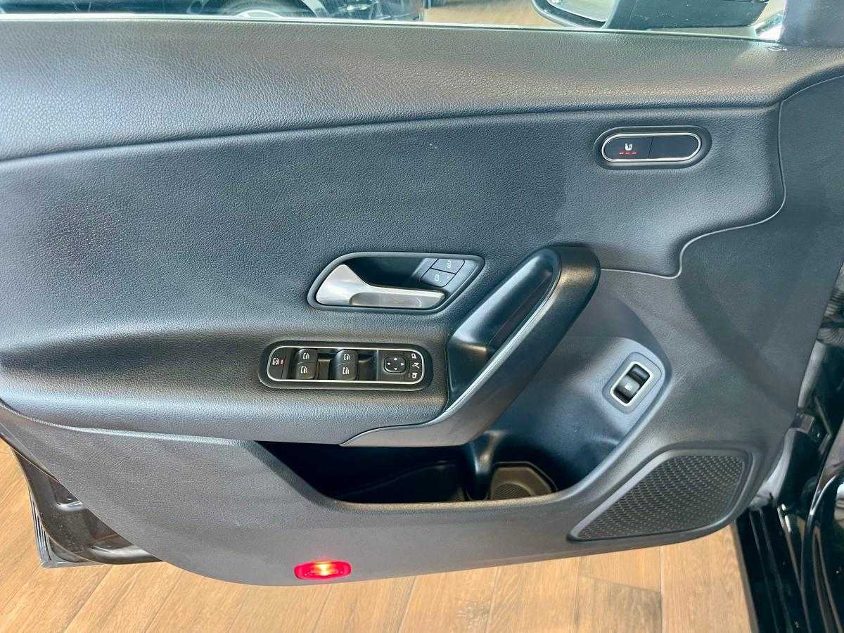 mercedes-benz-cla-2022-hibrido-a-gasolina-1332cc