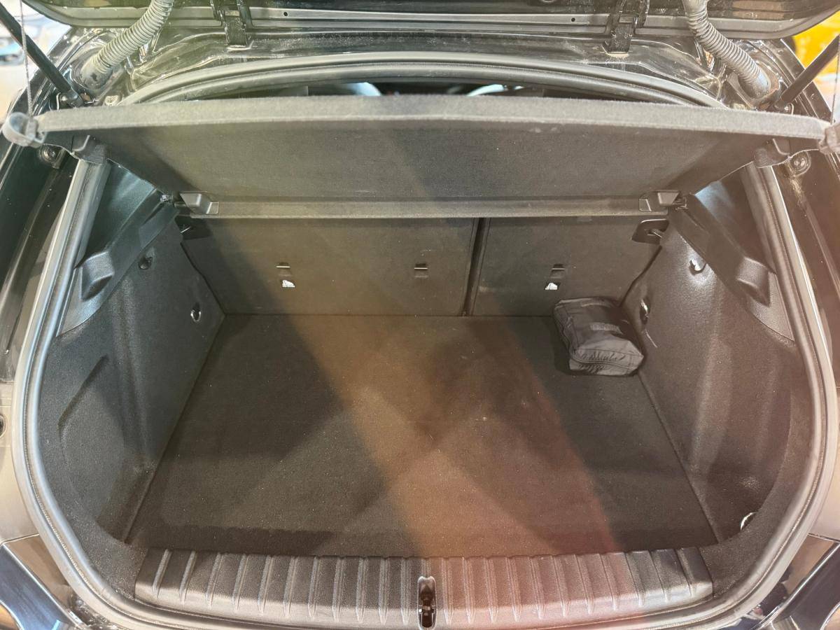 bmw-serie-1-2021-diesel-1496cc