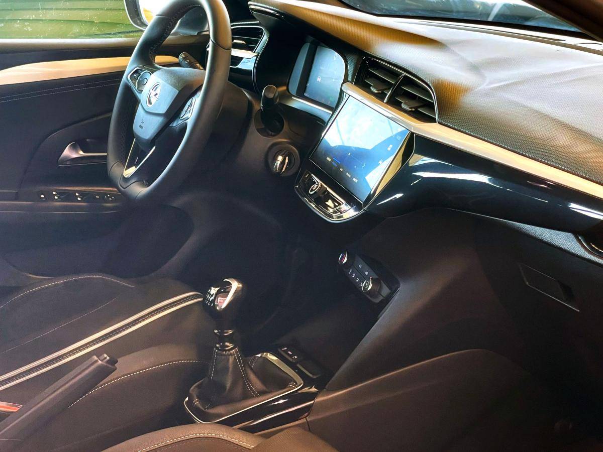 opel-corsa-2025-gasolina-1199cc