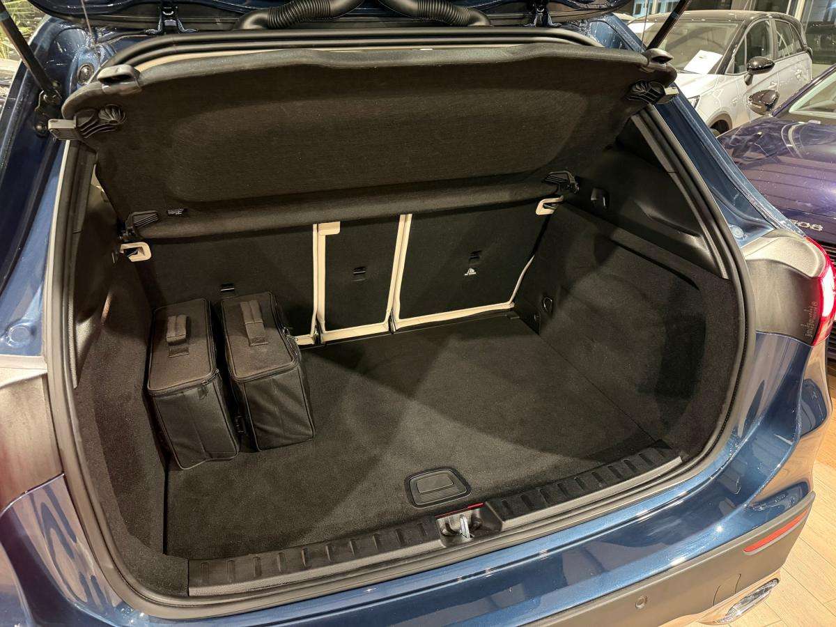 mercedes-benz-gla-2022-hibrido-a-gasolina-1332cc