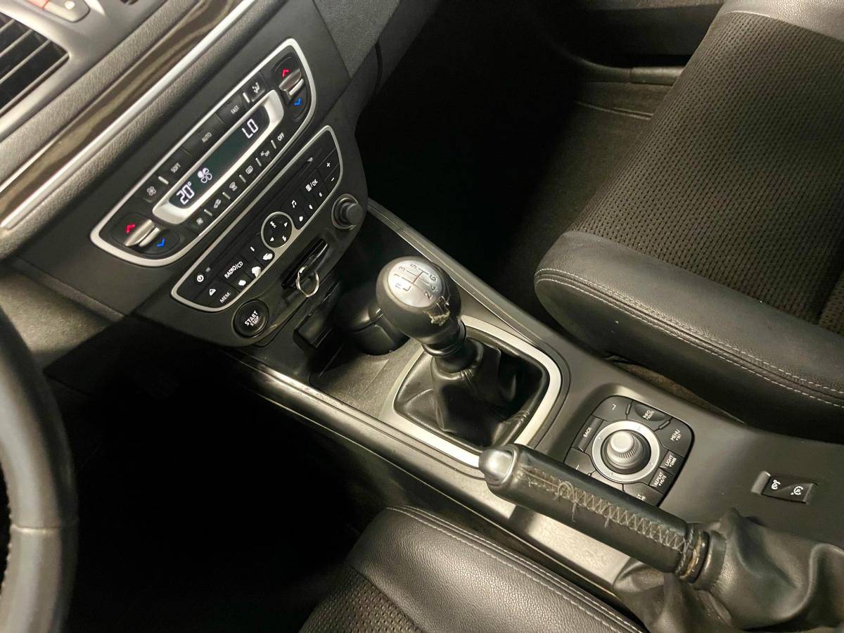 renault-megane-sport-tourer-2010-diesel-1461cc