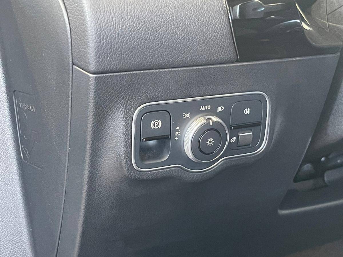 mercedes-benz-gla-2022-hibrido-a-gasolina-1332cc