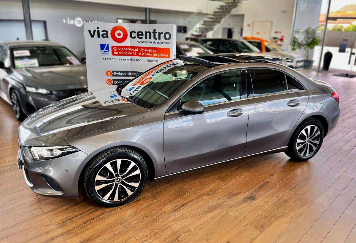 mercedes-benz-classe-a-2023-hibrido-a-gasolina-1332cc