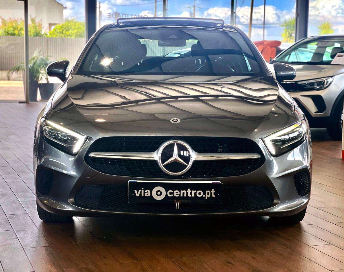 mercedes-benz-classe-a-2023-hibrido-a-gasolina-1332cc