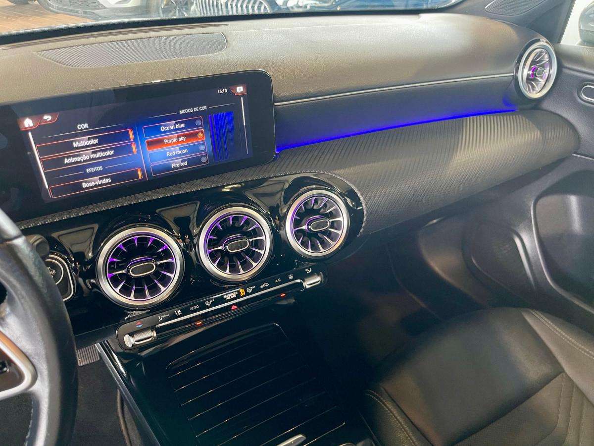 mercedes-benz-classe-a-2023-hibrido-a-gasolina-1332cc