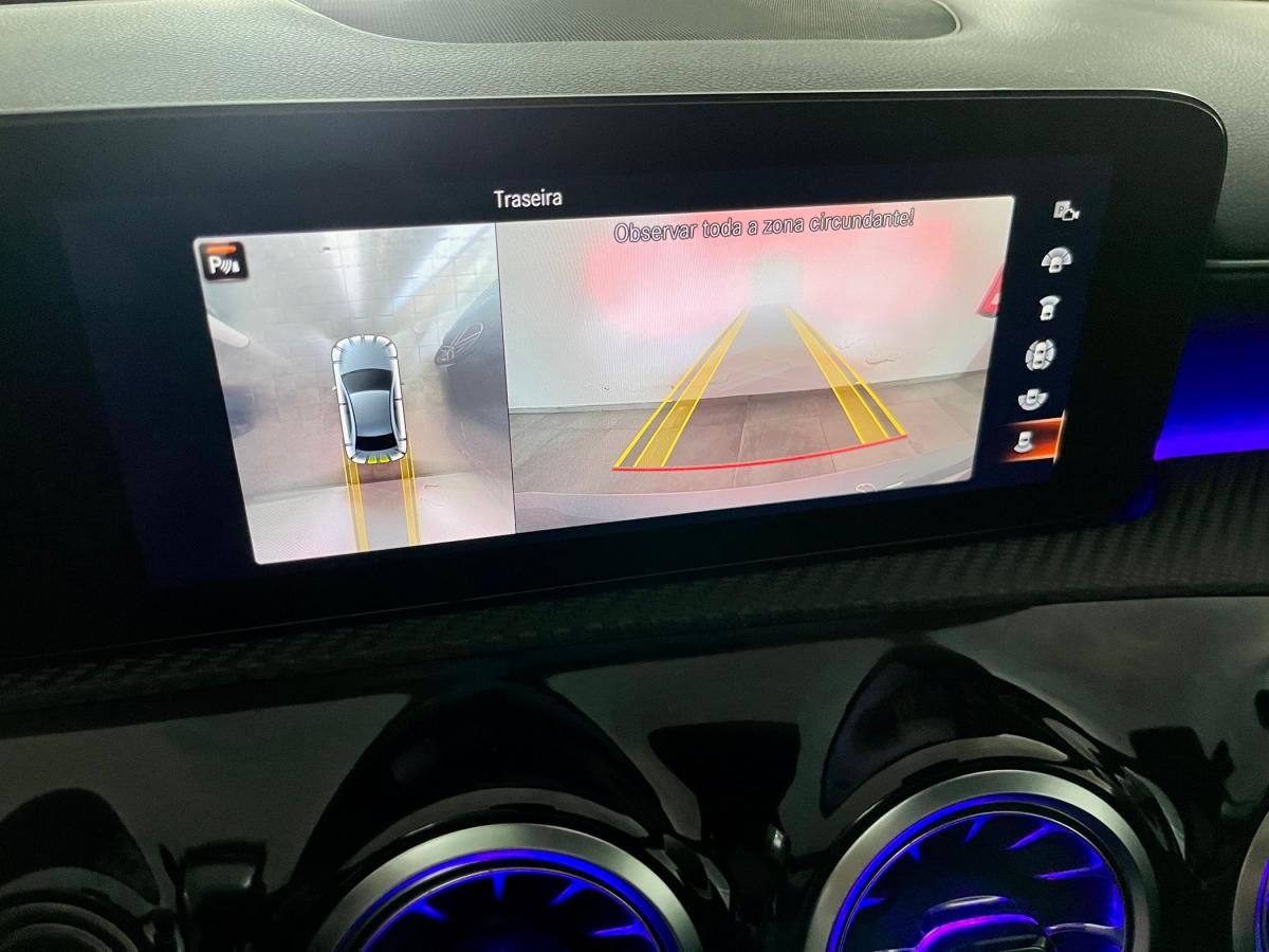mercedes-benz-classe-a-2023-hibrido-a-gasolina-1332cc