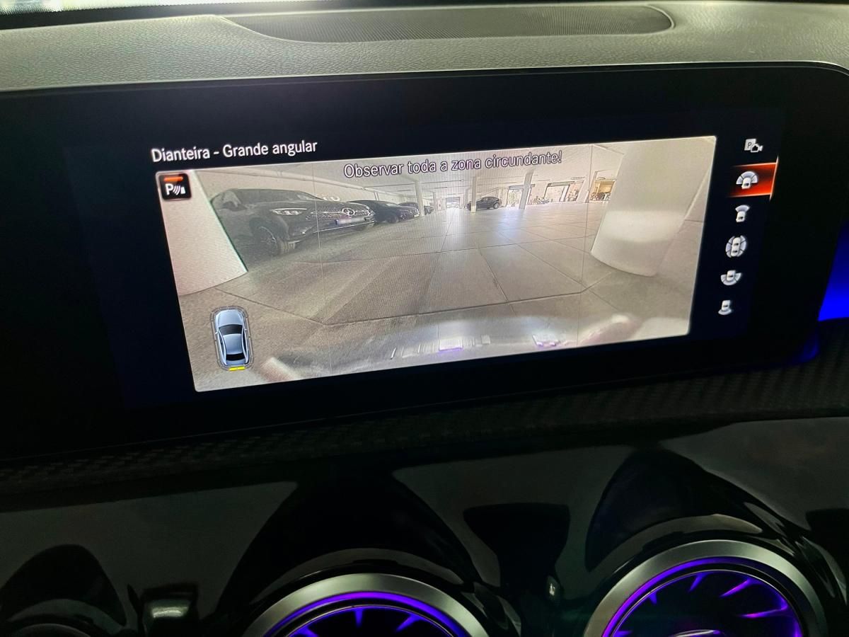 mercedes-benz-classe-a-2023-hibrido-a-gasolina-1332cc