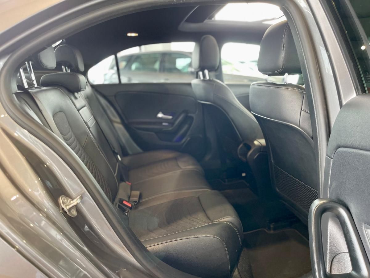 mercedes-benz-classe-a-2023-hibrido-a-gasolina-1332cc