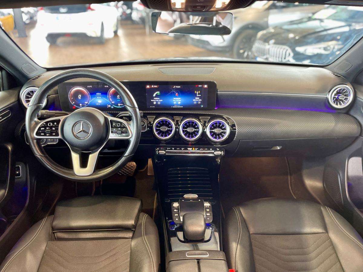 mercedes-benz-classe-a-2023-hibrido-a-gasolina-1332cc