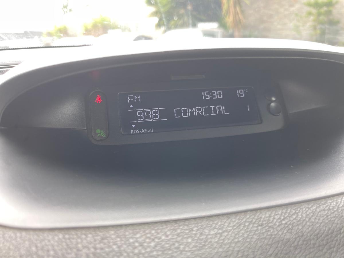 renault-megane-sport-tourer-2010-diesel-1461cc