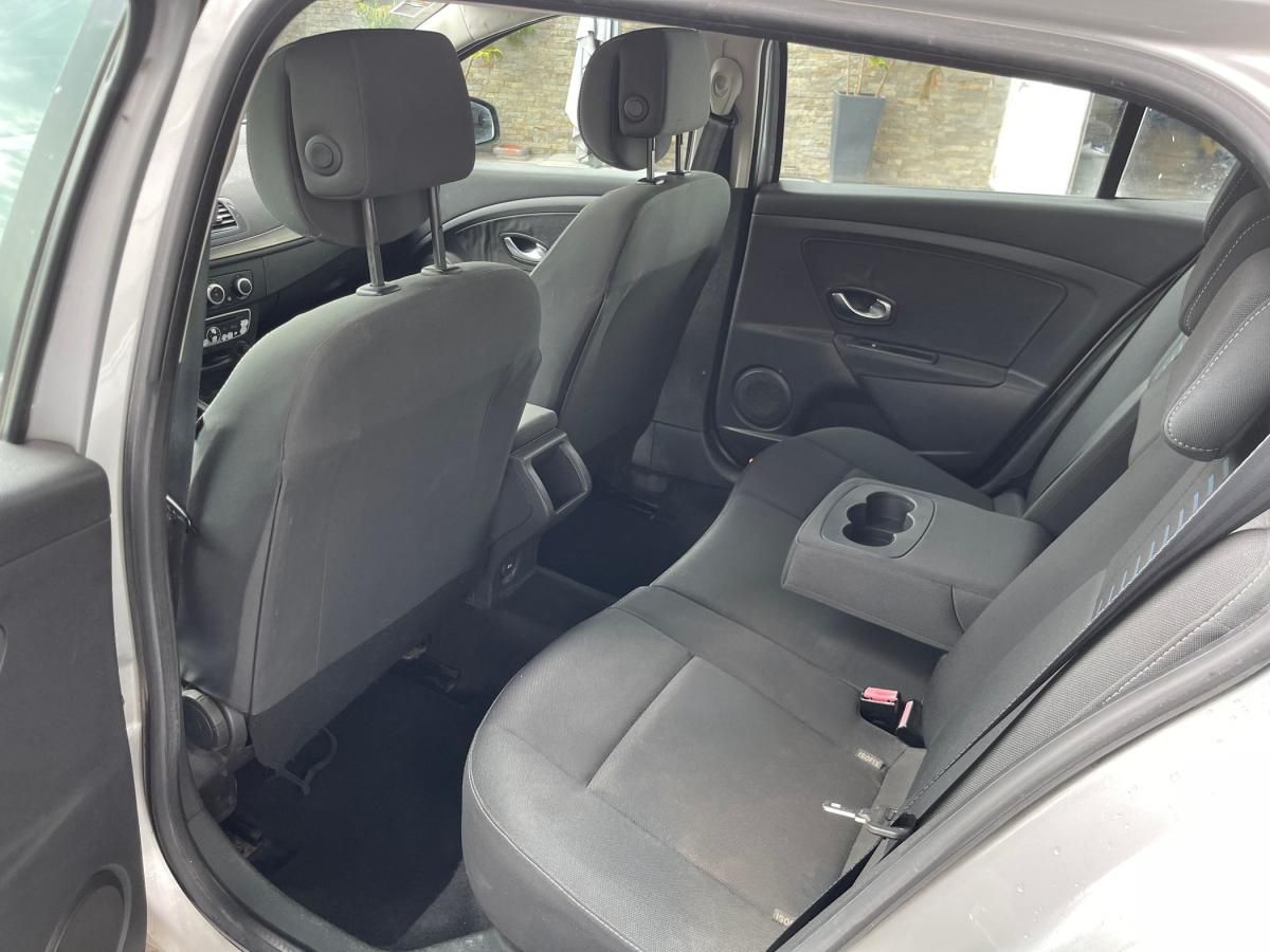 renault-megane-sport-tourer-2010-diesel-1461cc