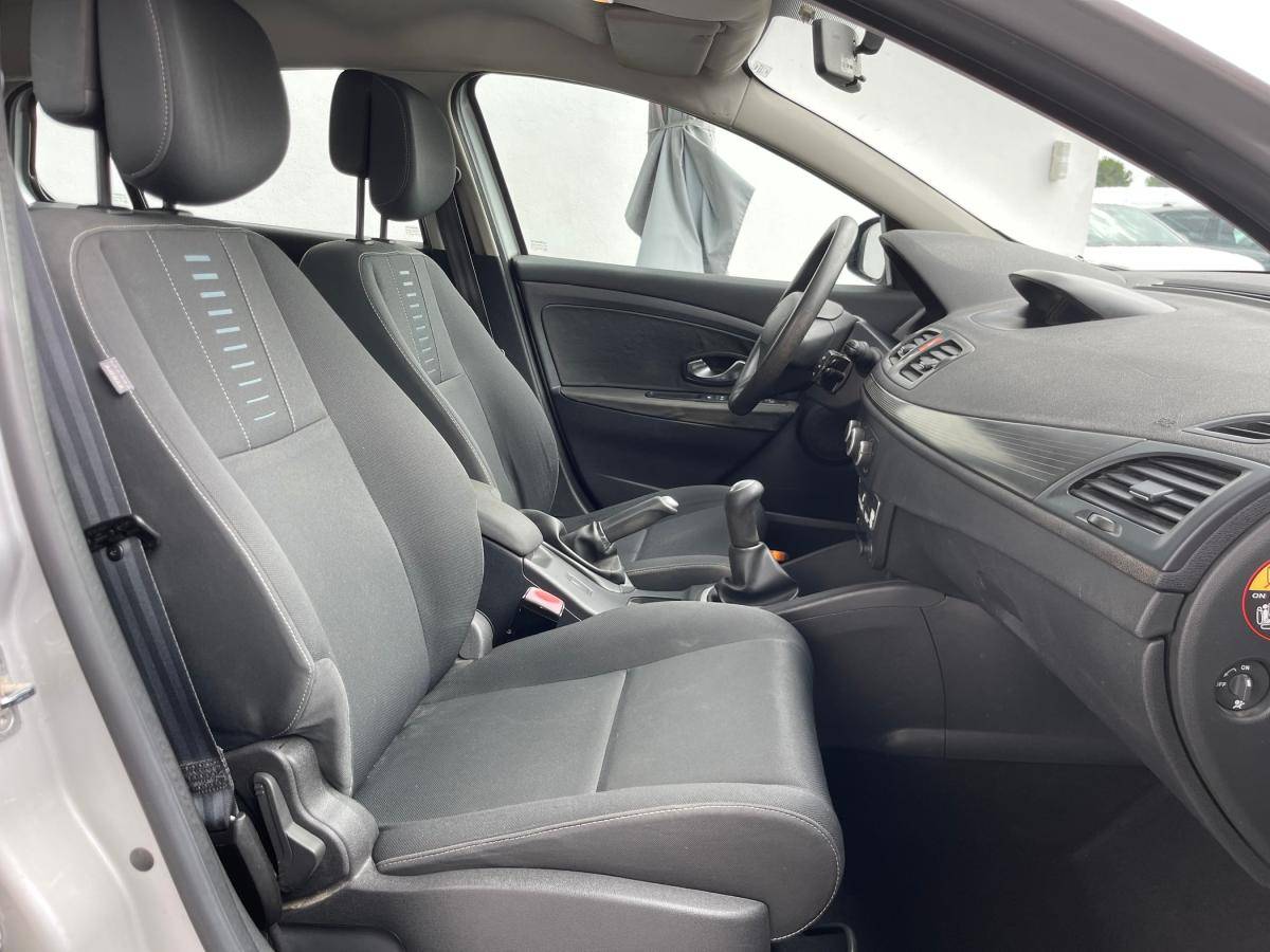 renault-megane-sport-tourer-2010-diesel-1461cc