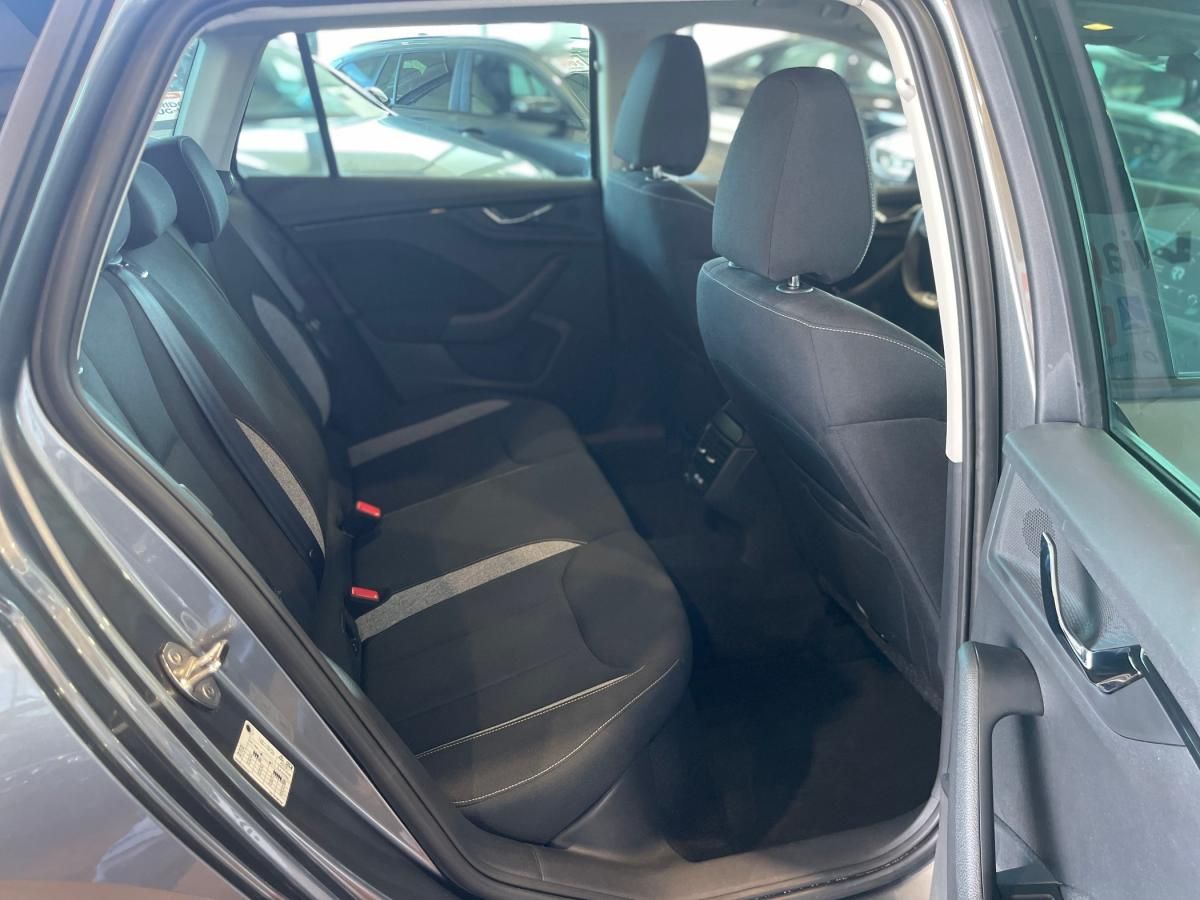skoda-kamiq-2025-gasolina-999cc