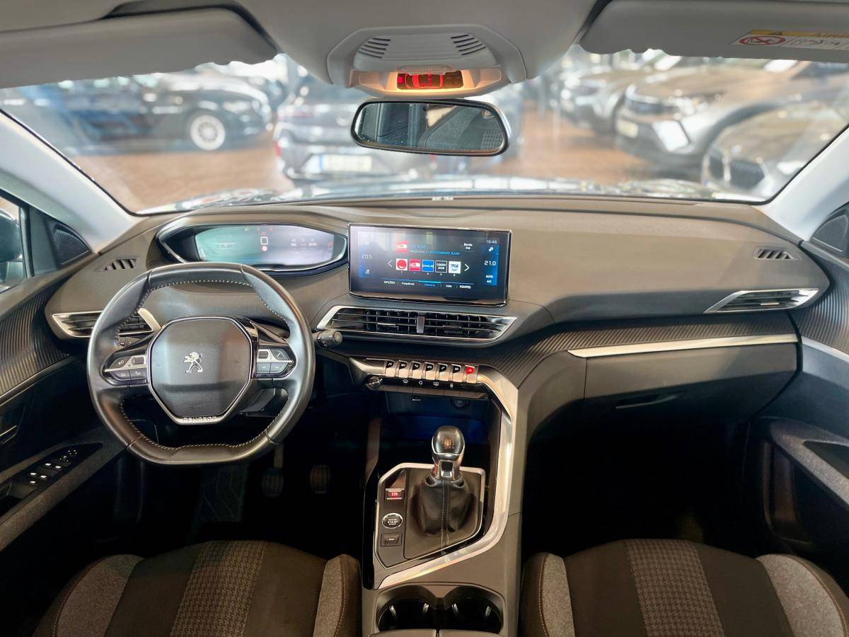 peugeot-3008-2022-diesel-1499cc