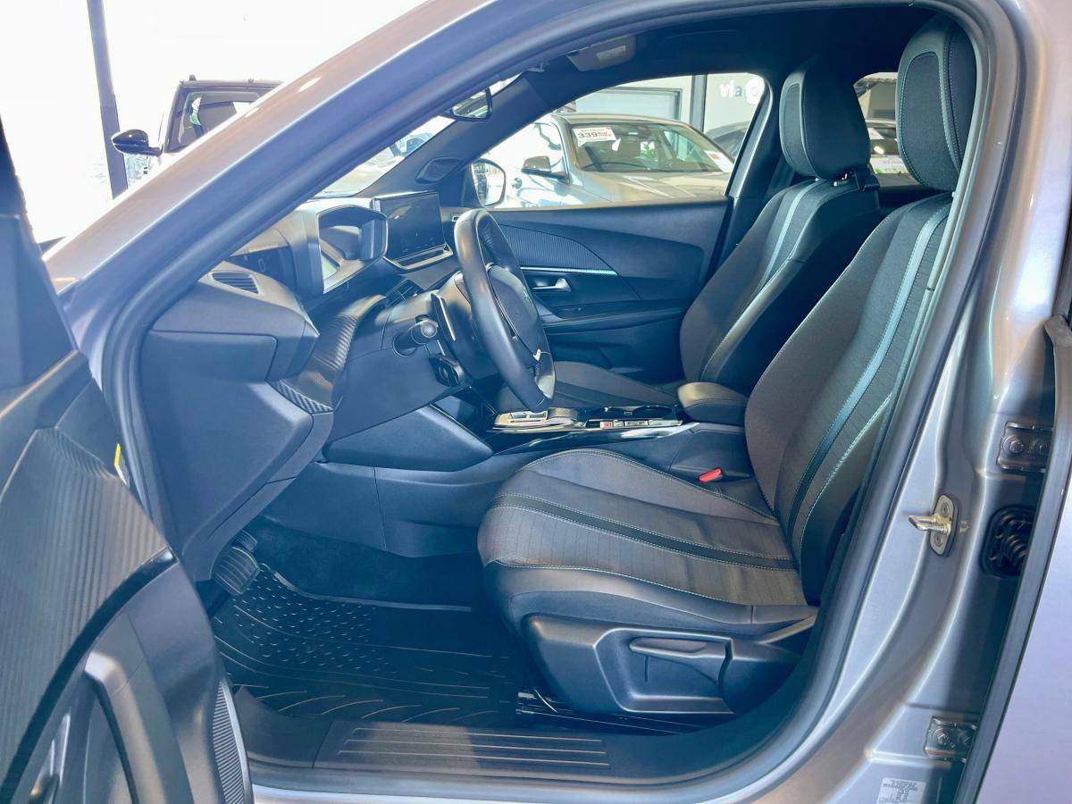 peugeot-2008-2023-gasolina-1199cc