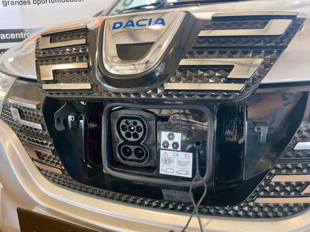 dacia-spring-2022-eletrico-0cc
