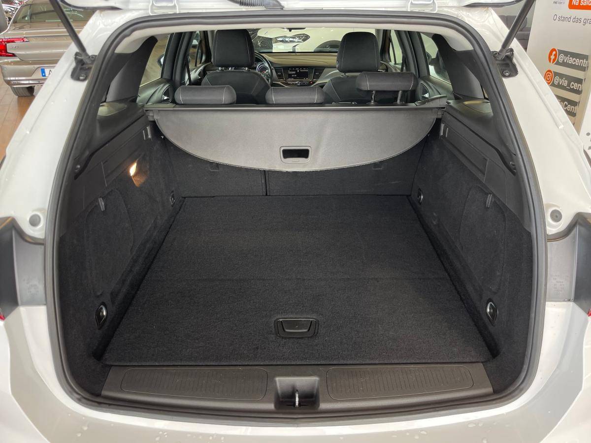 opel-astra-sport-tourer-2022-diesel-1496cc