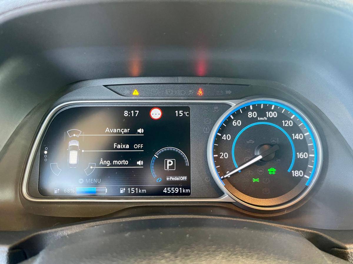 nissan-leaf-2022-eletrico-0cc