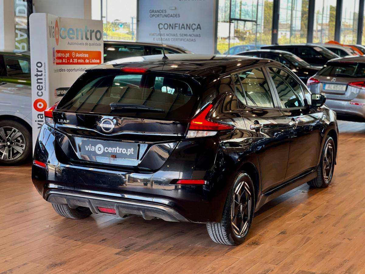 nissan-leaf-2022-eletrico-0cc