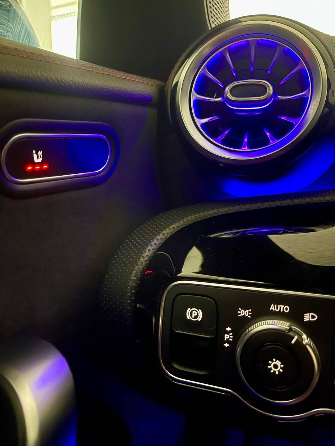 mercedes-benz-cla-2019-diesel-1950cc