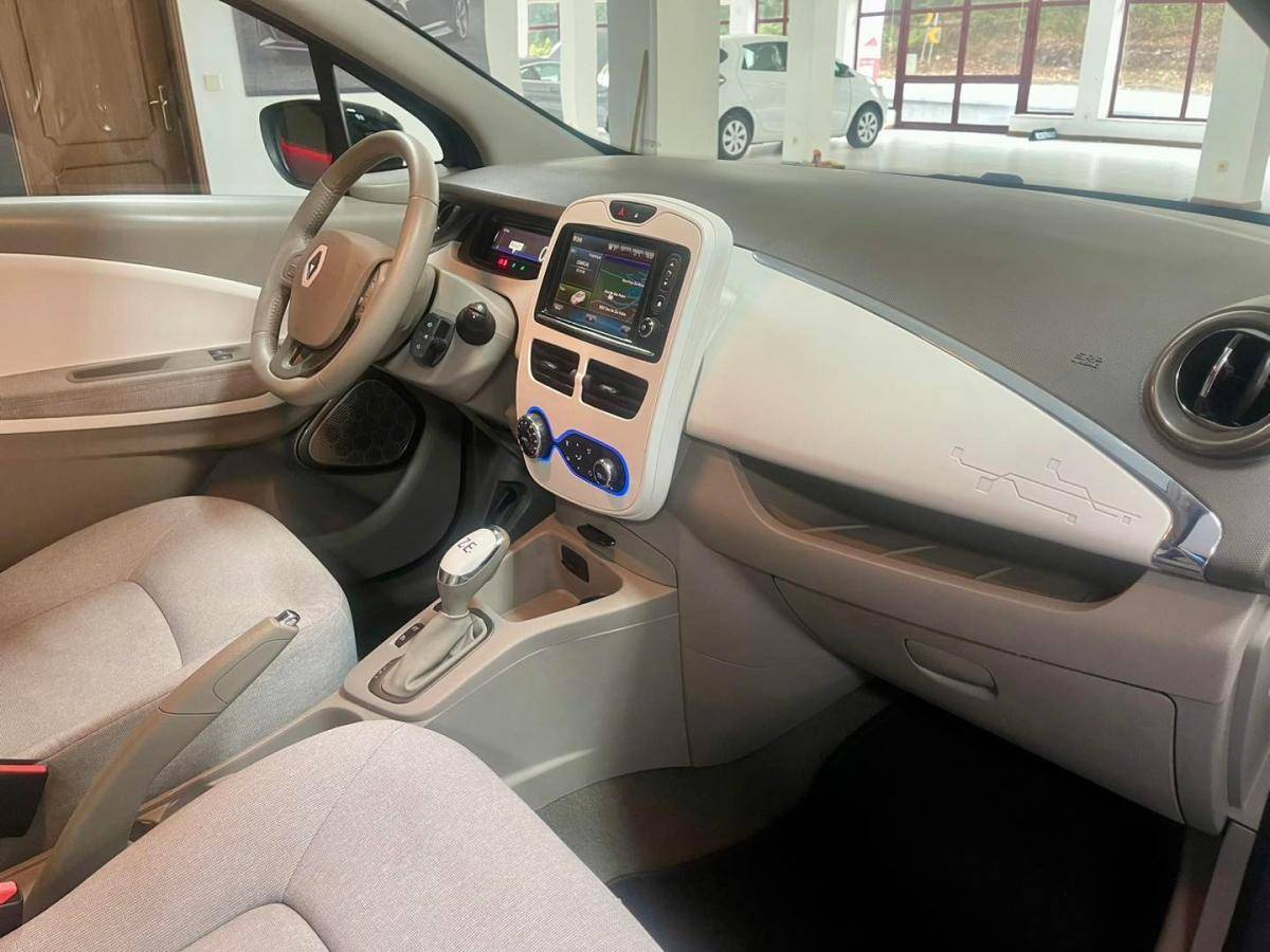 renault-zoe-2018-eletrico-0cc