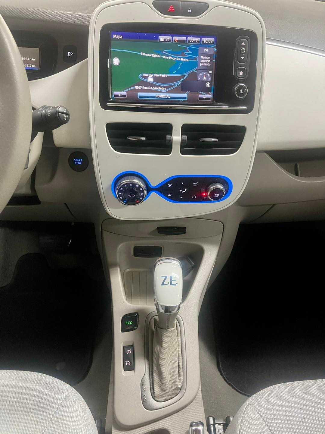 renault-zoe-2018-eletrico-0cc