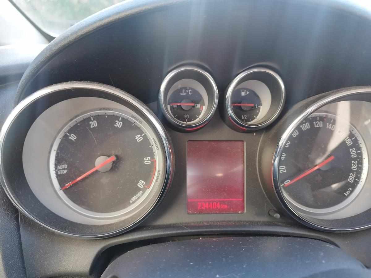 opel-astra-1-3-cdti-1-2-2013-diesel-1248cc