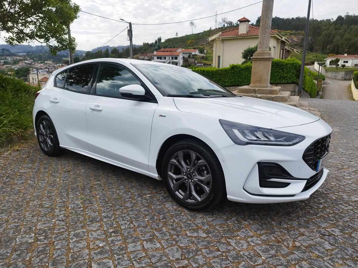 ford-focus-1-0-ecoboost-mild-hybrid-2022-gasolina-999cc
