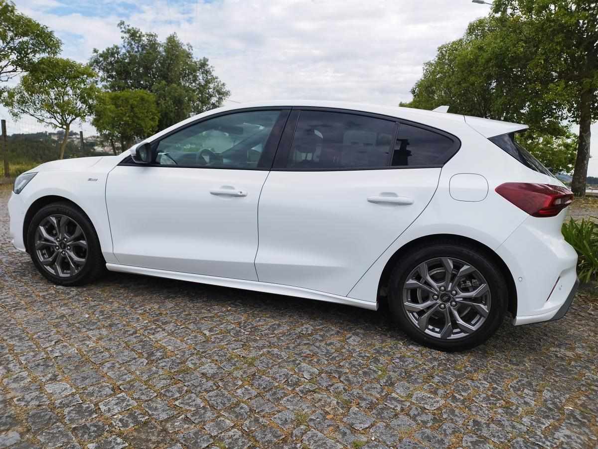 ford-focus-1-0-ecoboost-mild-hybrid-2022-gasolina-999cc