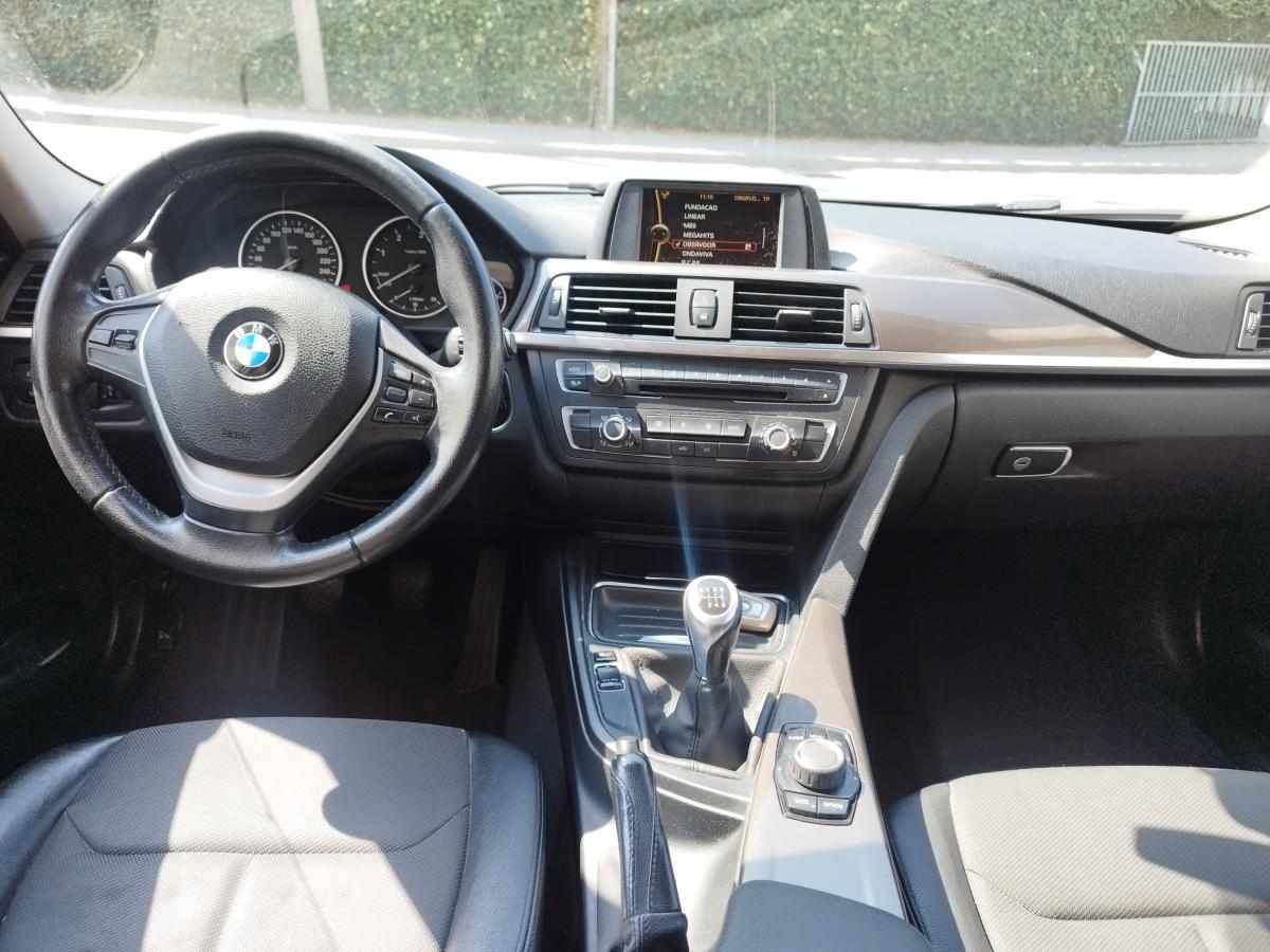 bmw-serie-3-318d-2013-diesel-1995cc