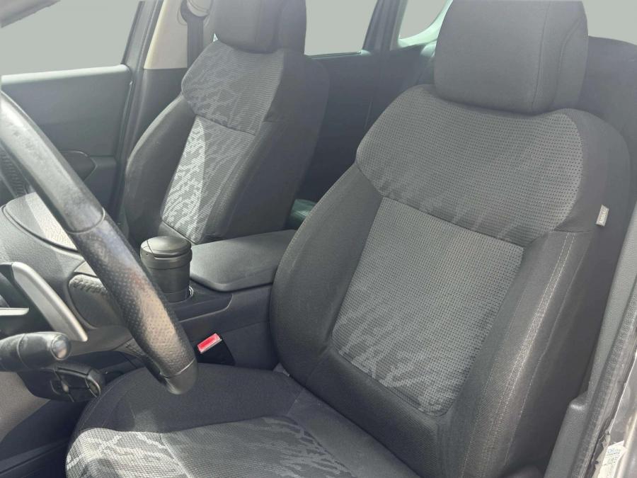 peugeot-3008-2011-diesel-1560cc