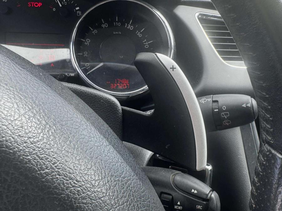 peugeot-3008-2011-diesel-1560cc