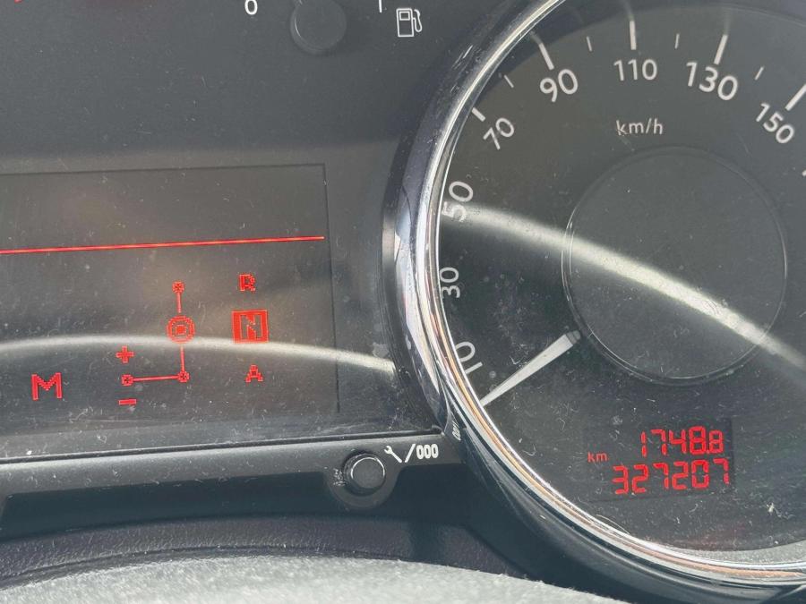 peugeot-3008-2011-diesel-1560cc