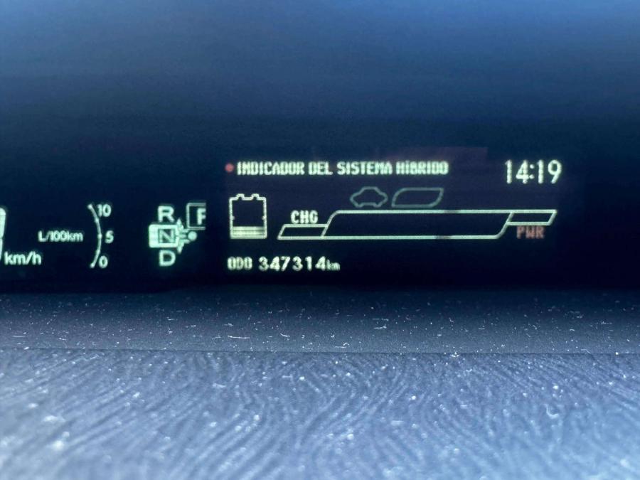 toyota-prius-2012-hibrido-a-gasolina-1798cc